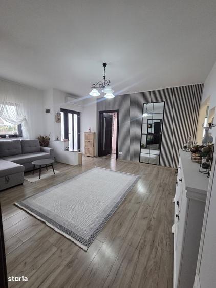 Casă cu 4 camere în Paltin