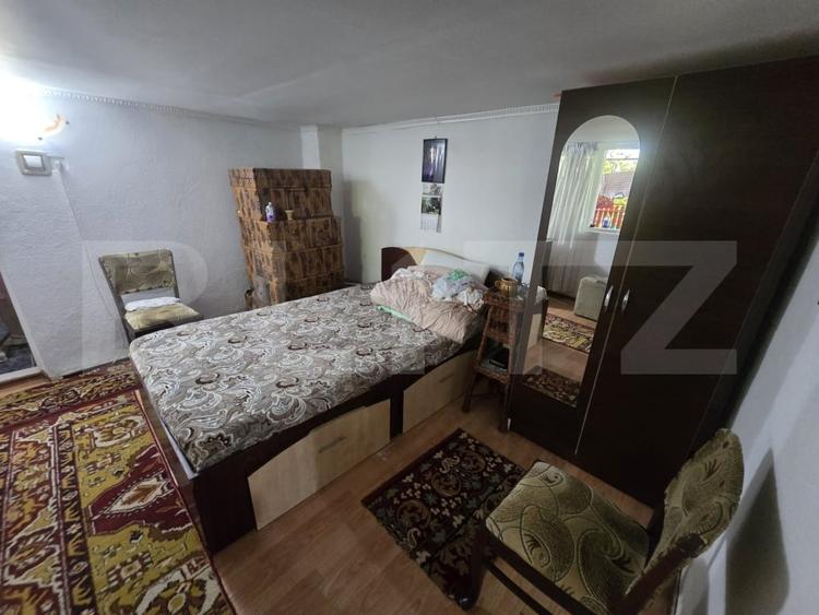 Casă individuală cu 3 camere cu Canalizare în Costeștii din Deal