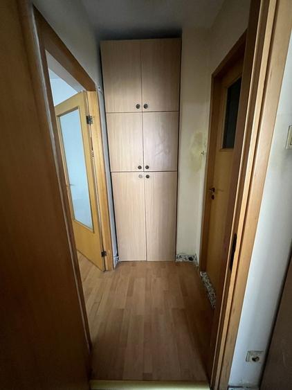 Apartament cu 2 camere semidecomandat în Mihai Bravu