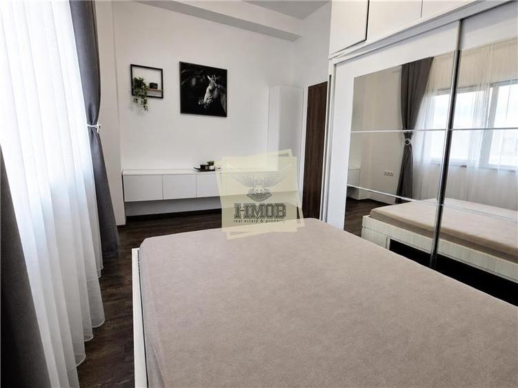 Apartament cu 4 camere decomandat, mobilat în Exterior Sud