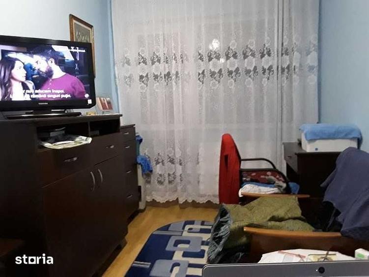 Apartament cu 3 camere în Petros