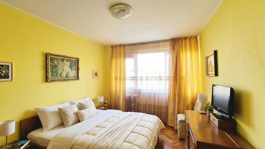 Apartament cu 2 camere semidecomandat, mobilat în P-ța Muncii