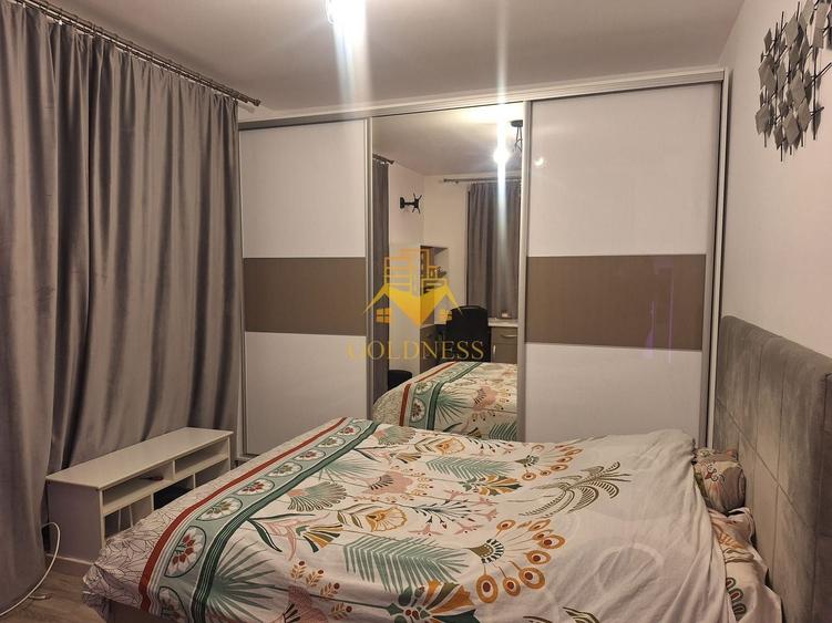 Apartament cu 3 camere semidecomandat, mobilat în Zorilor