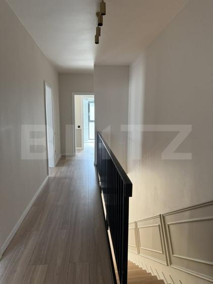 Duplex cu 4 camere cu Canalizare în Chinteni