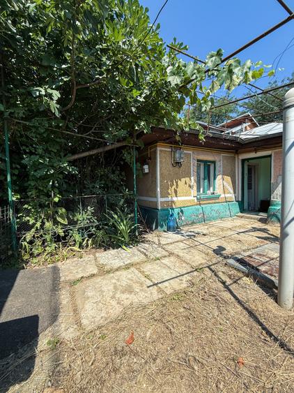 Casă individuală cu 2 camere cu Canalizare în Colentina