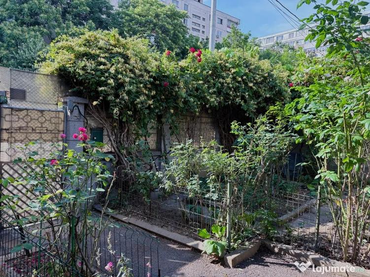 Casa 3 camere cu teren 250 mp, garaj inchis, Sector 6, Giule?tiCranga?i - 2