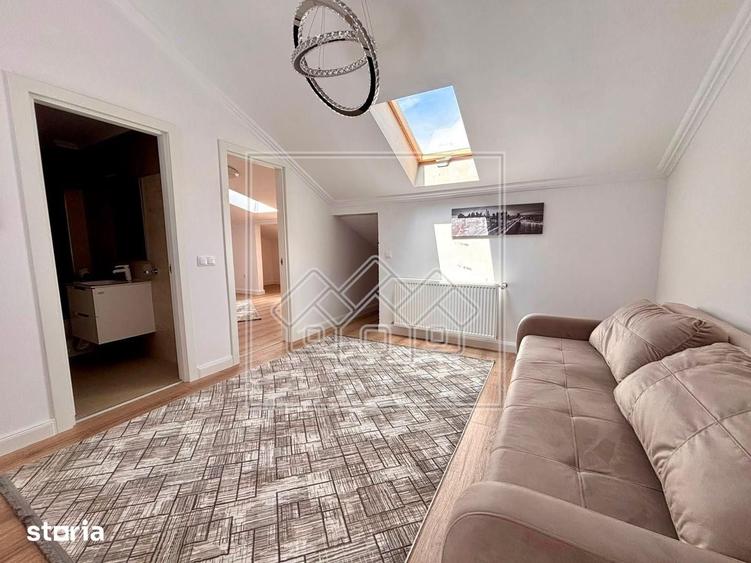 Apartament cu 5 camere în Central