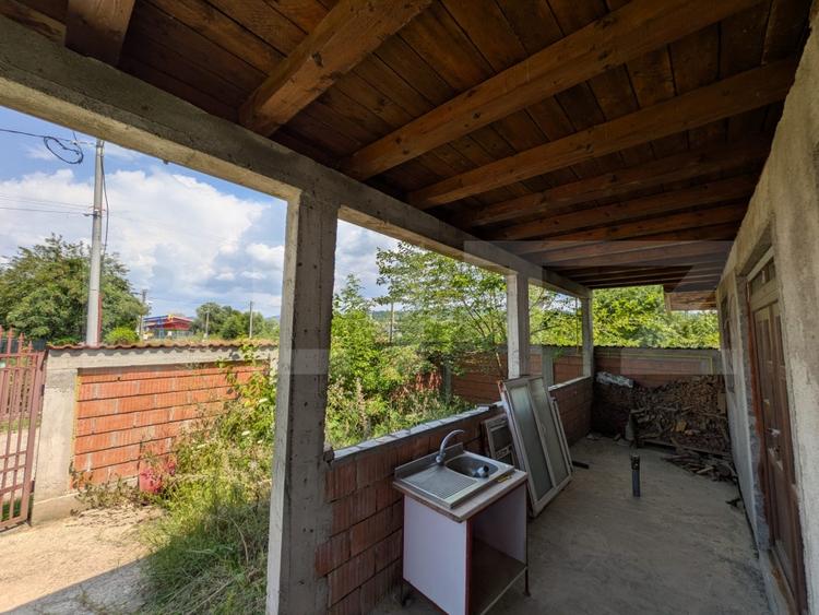 Casă individuală cu 5 camere cu Teren 141 Mp în Moreni