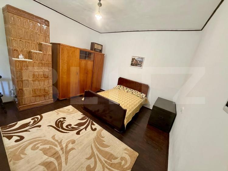 Casă cu 3 camere cu Canalizare în Ultracentral