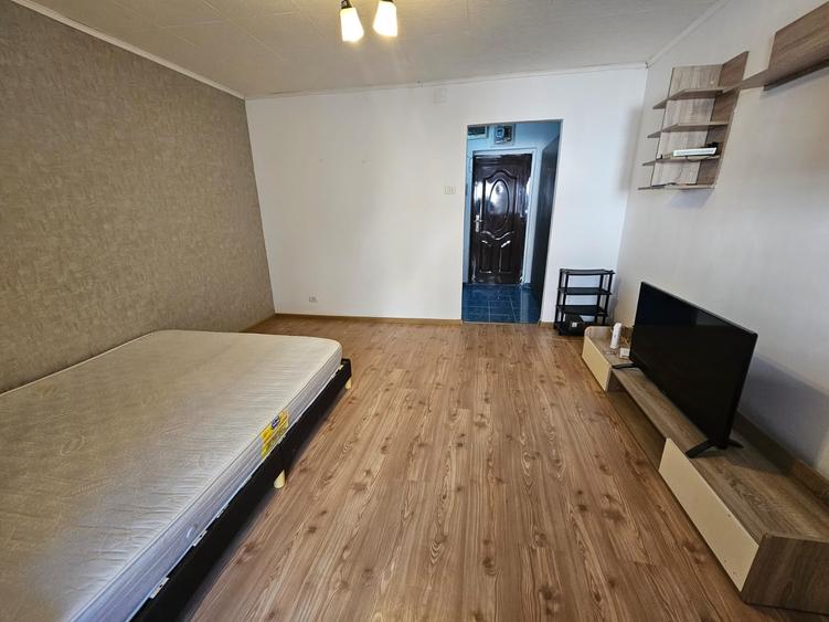 Garsonieră semidecomandată în Lujerului