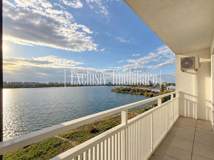 Apartament cu 3 camere decomandat în Delfinariu