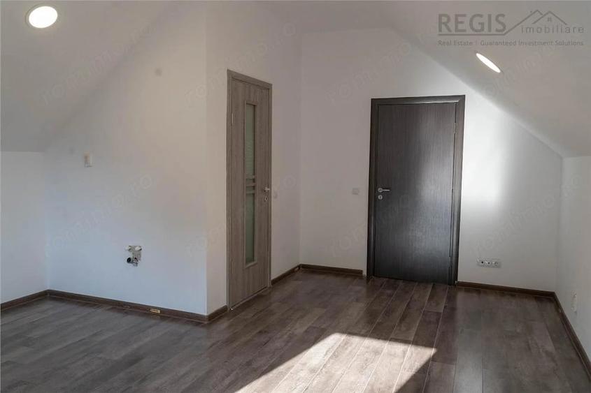 Spațiu comercial, de 300 mp, în Noua