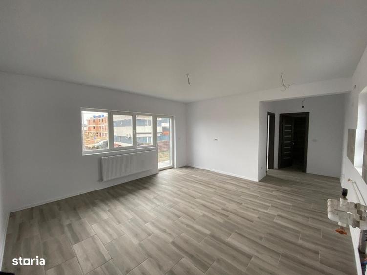 Apartament cu 2 camere, mobilat în Rediu