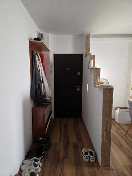Apartament cu 2 camere decomandat în Zorilor