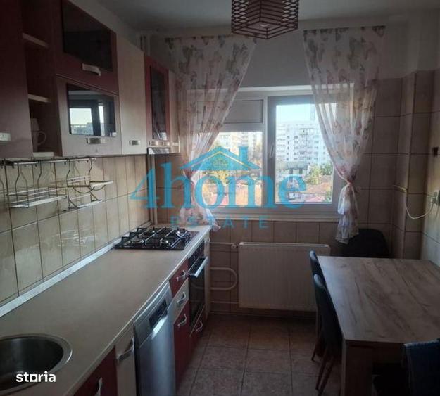 Apartament cu 3 camere, mobilat în Titan