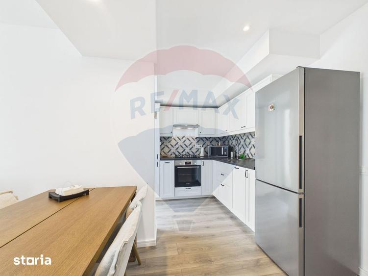 Apartament cu 2 camere semidecomandat, mobilat în Grivița