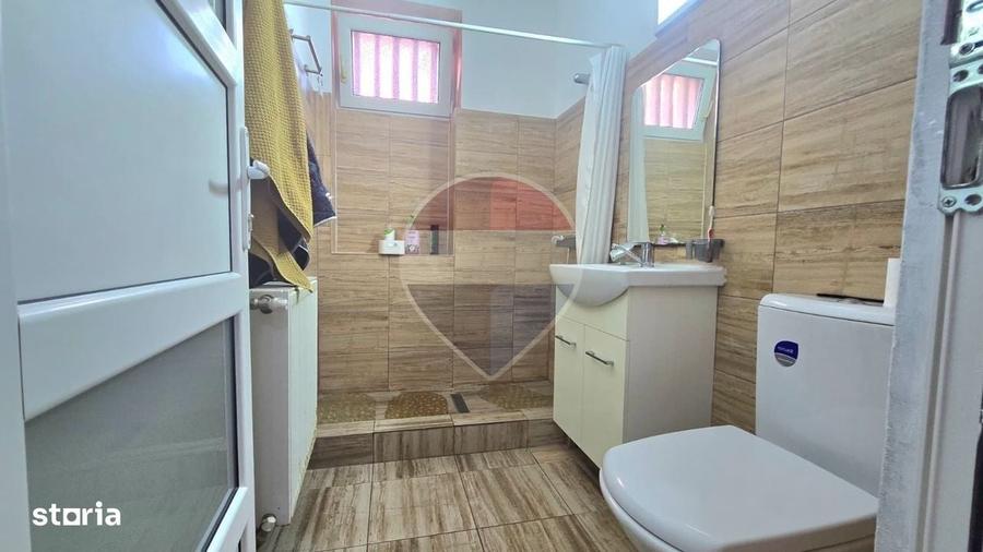 Apartament cu 2 camere semidecomandat în Vitrometan