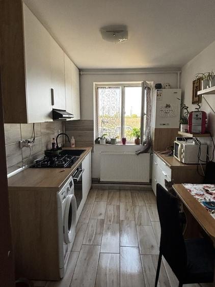 Apartament cu 2 camere decomandat în Bonț