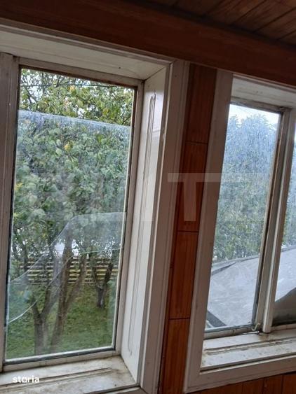 Casă cu 4 camere cu Teren 2584 Mp în Central