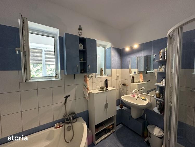 Apartament cu 2 camere decomandat în Gruia