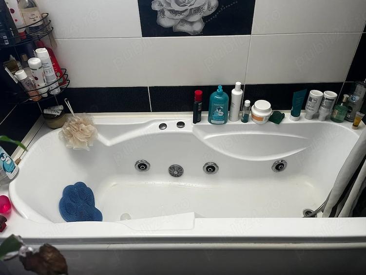 Apartament cu 2 camere semidecomandat în Dristor