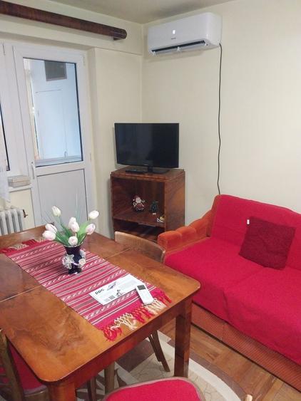 Apartament cu 2 camere în Romanilor