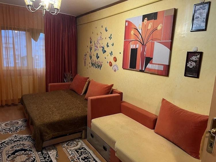 Apartament cu 3 camere decomandat, mobilat în Mărăști
