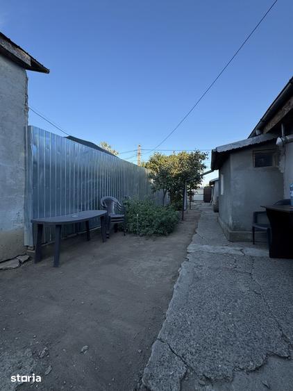 Casă cu 4 camere cu Teren 256 Mp în Radu Negru