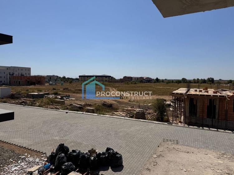Apartament cu 2 camere decomandat în Giroc