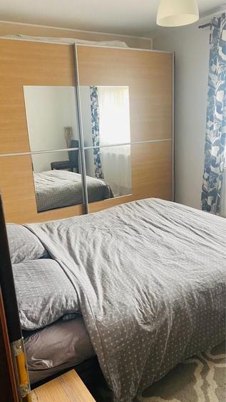 Apartament cu 3 camere decomandat în Lazaret