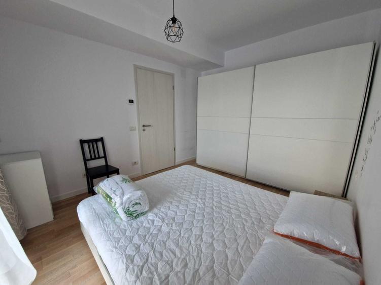 Apartament cu 2 camere semidecomandat, mobilat în Medicină
