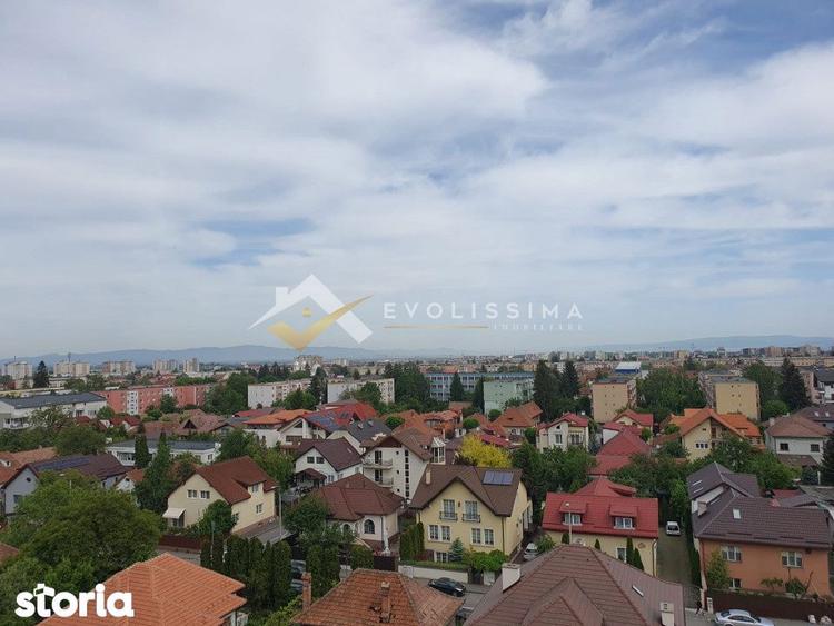 Apartament cu 3 camere decomandat, mobilat în Central
