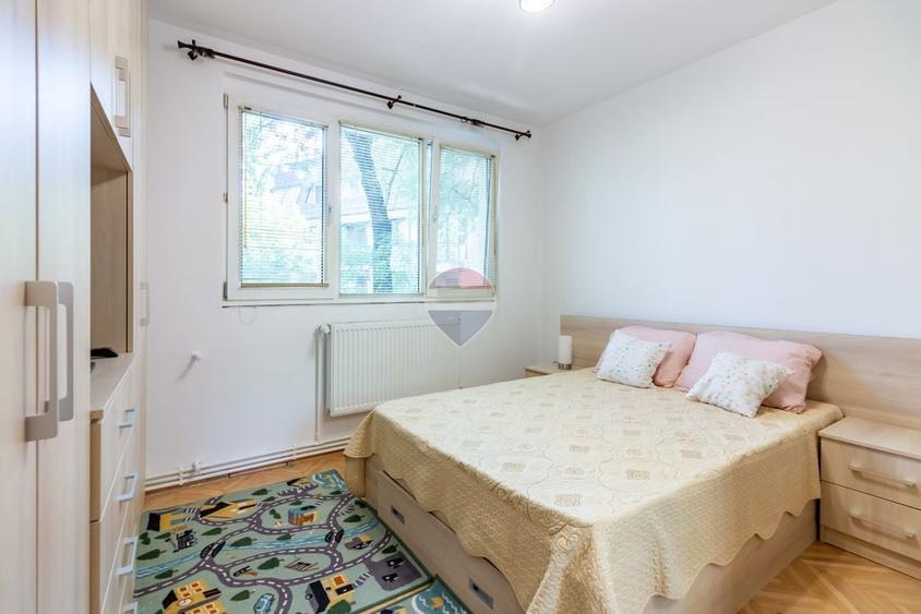 Apartament cu 2 camere semidecomandat în Gara de Nord