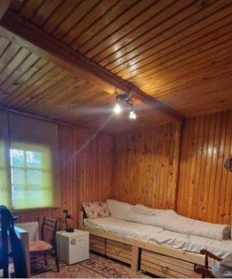 Casă individuală cu 5 camere cu Canalizare în Gura Beliei