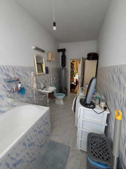 Casă cu 4 camere în Diosig