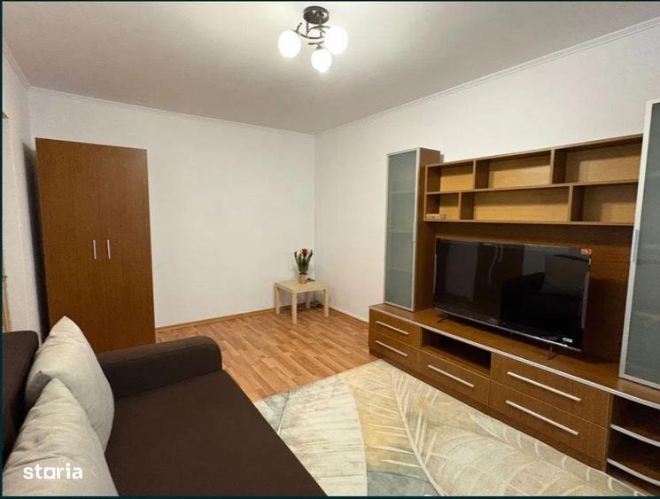 Apartament cu 2 camere decomandat în Obor