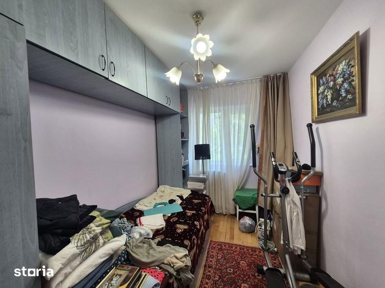 Apartament cu 3 camere în Canta