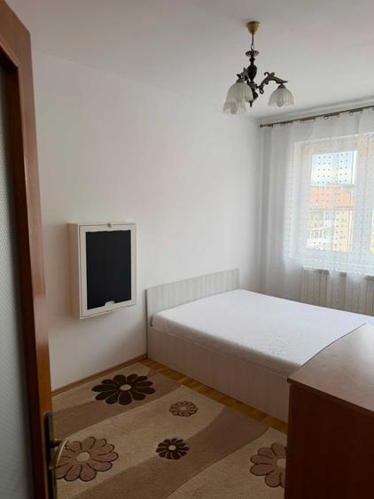Apartament cu 2 camere decomandat în Ștrand