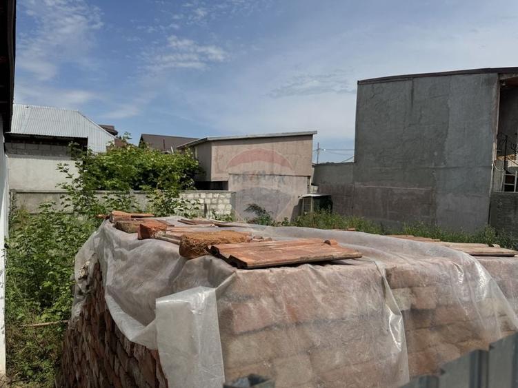 Teren Construcții intravilan de 185 mp, în Central