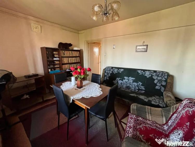 Apartament cu 2 camere decomandat în Ultracentral