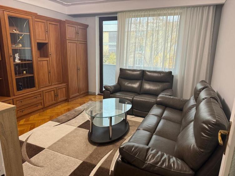 Apartament cu 3 camere decomandat în Gheorgheni