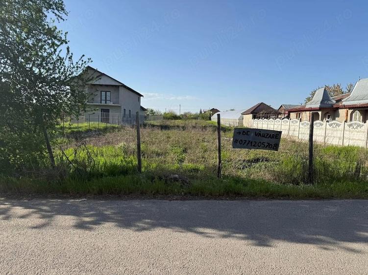 Teren de 1700 mp, în Liești
