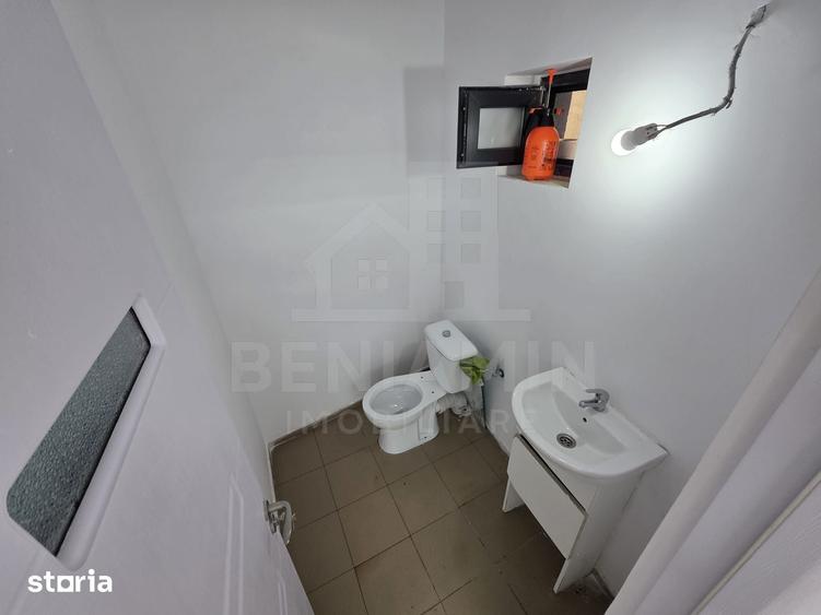 Spațiu comercial, de 40 mp, în Craiovița Nouă