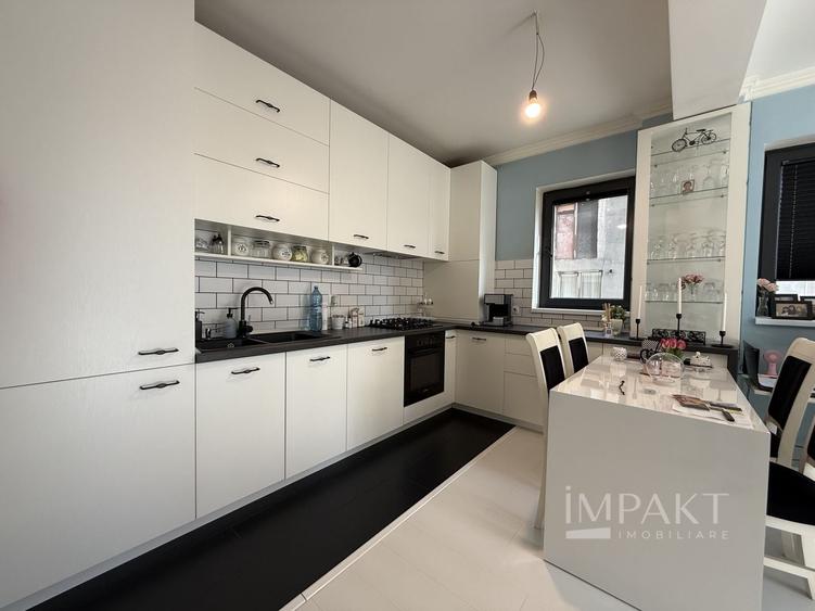 Apartament cu 2 camere semidecomandat, mobilat în Bulgaria