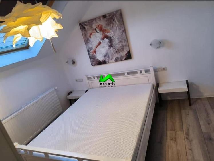 Casă individuală cu 4 camere cu Canalizare în Șura Mare