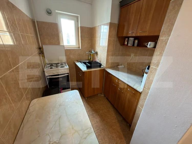 Apartament cu 2 camere semidecomandat, mobilat în Gheorgheni