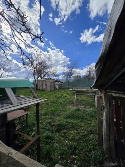 Casă cu 2 camere cu Teren 2876 Mp în Herneacova