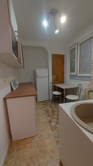 Apartament cu 2 camere decomandat în Cantemir