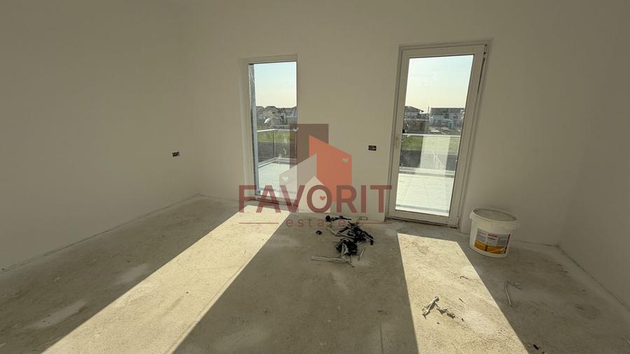 Duplex cu 3 camere cu Canalizare în Moșnița Nouă
