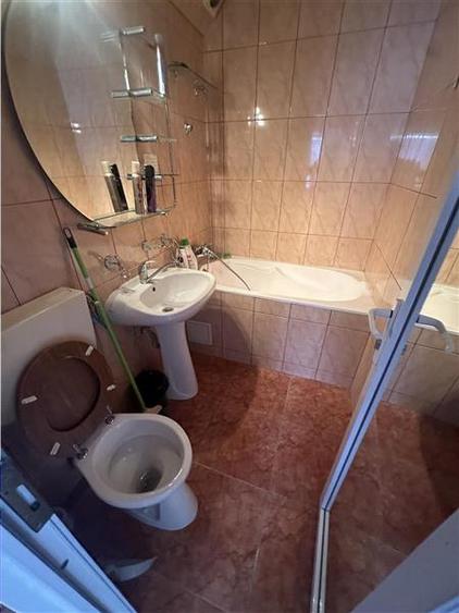 Apartament cu 2 camere decomandat, mobilat în Circumvalațiunii